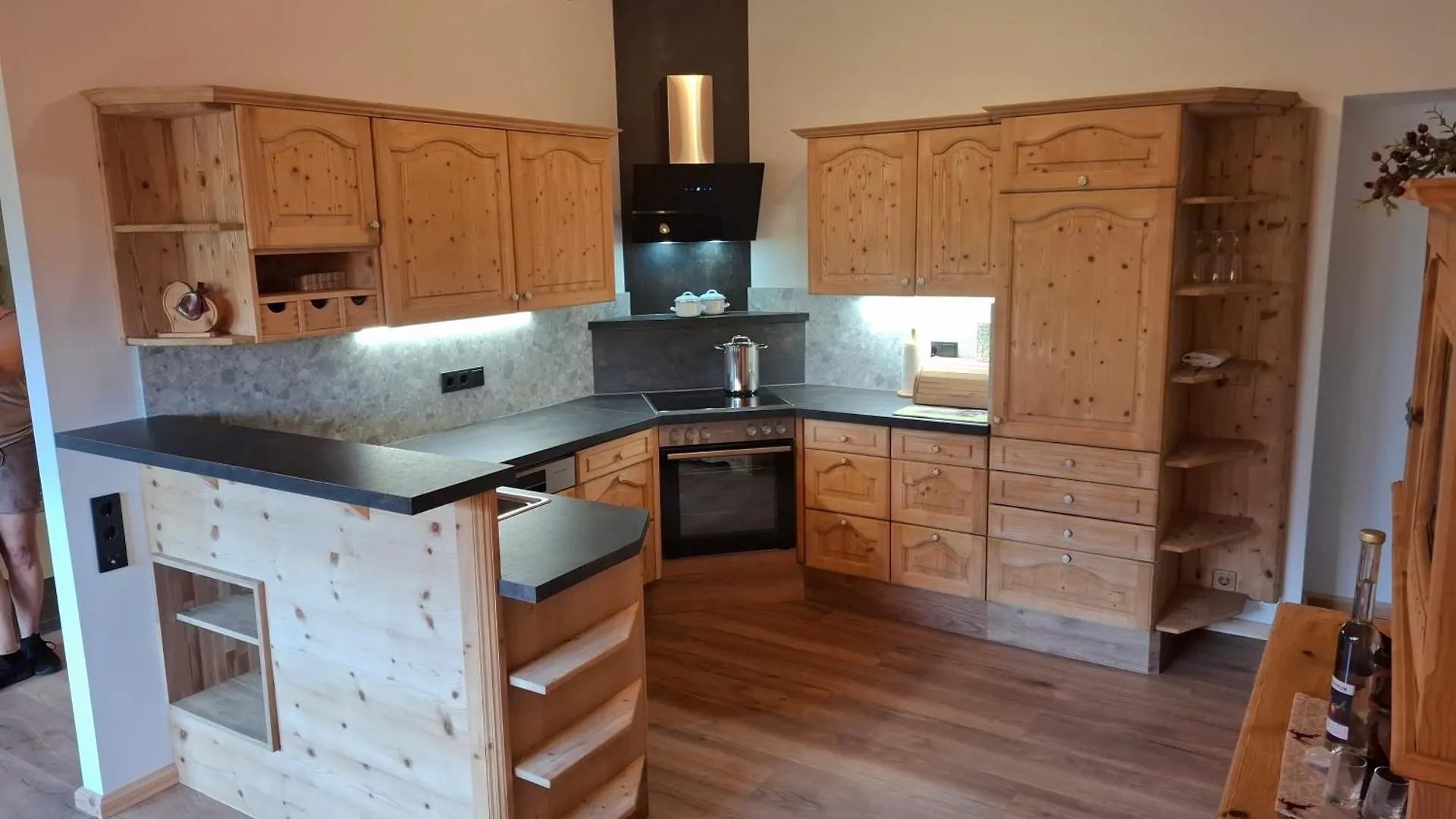 Roesslwirtin Appartement Innsbruck 0*,  Austria