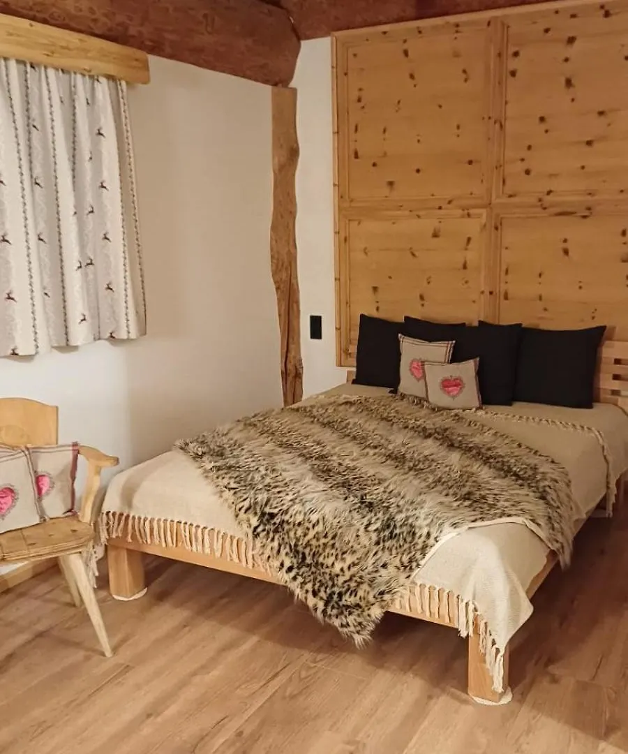 Roesslwirtin Appartement Innsbruck Austria